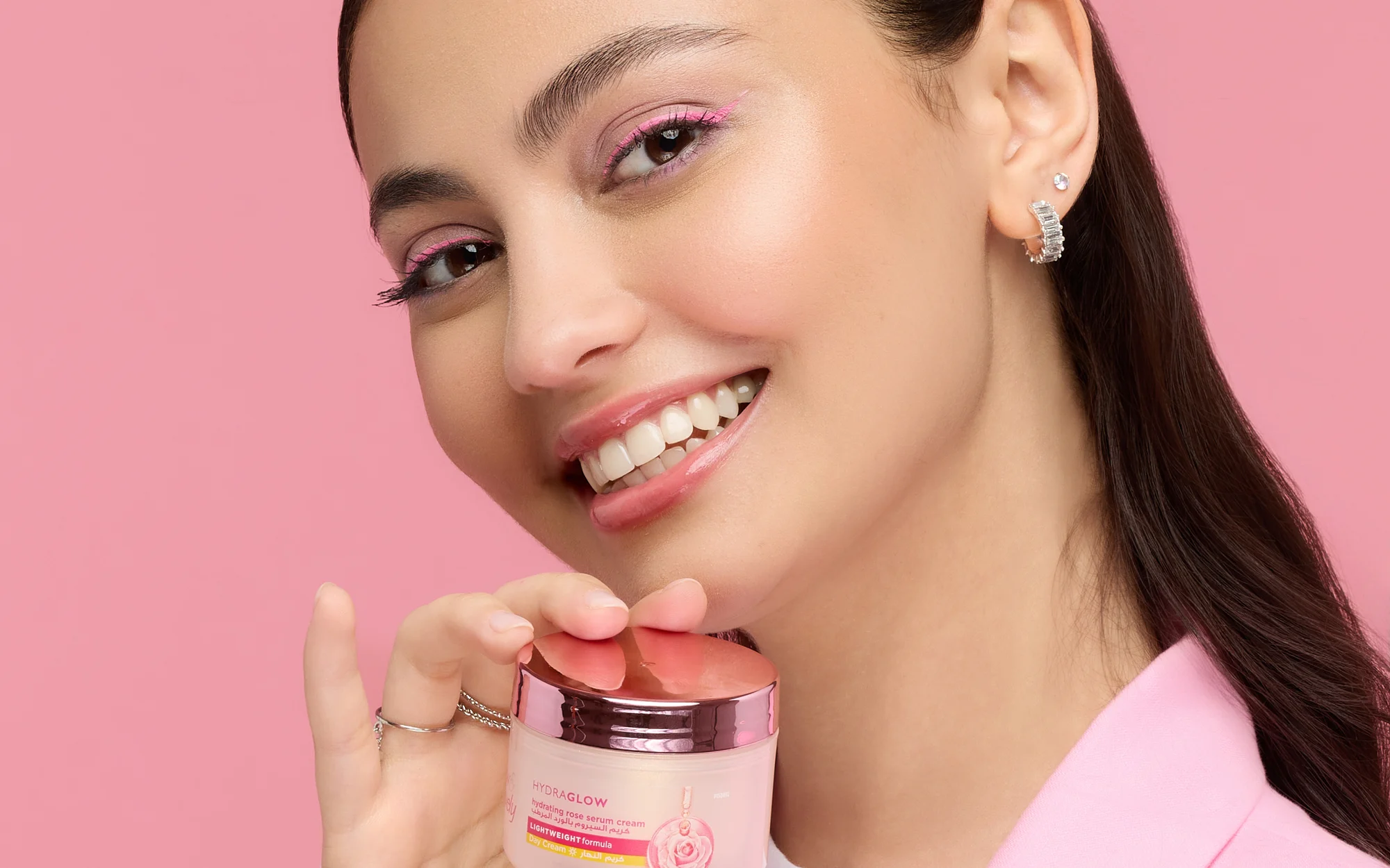 Glow & Lovely. Beauty and product photography for Glow & Lovely, photographed in Dubai by Aleksandar Pasaric.