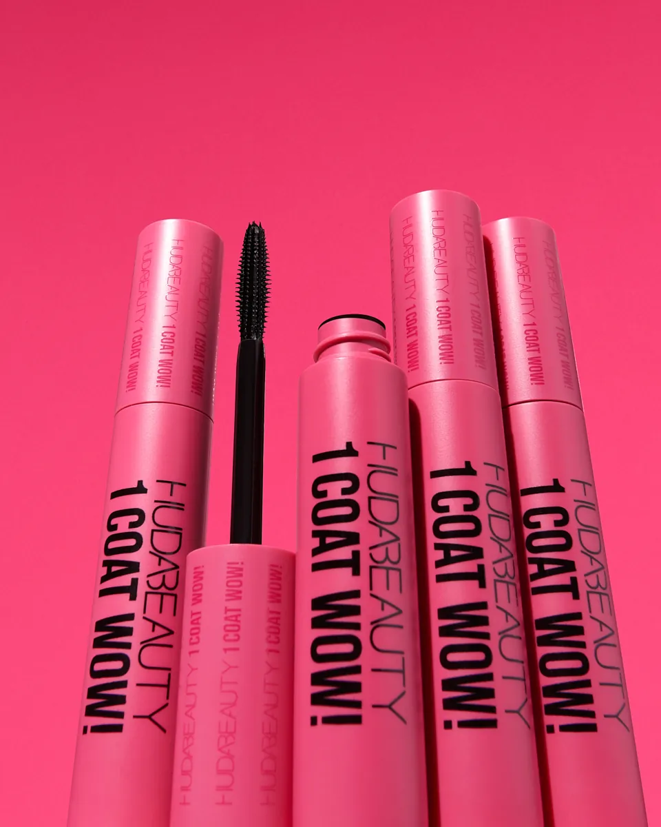 Huda Beauty 1 Coat Wow product photography by Aleksandar Pasaric