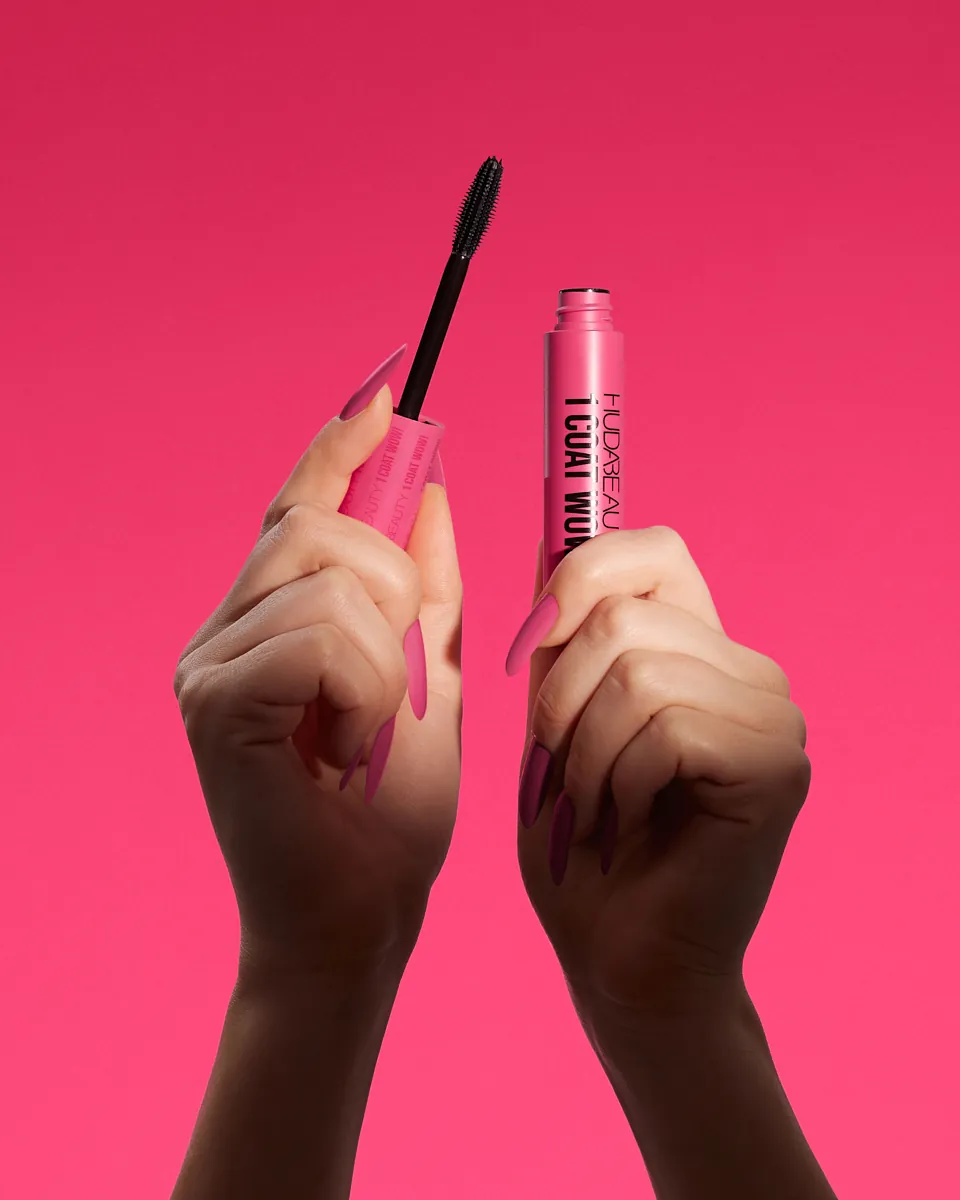 Huda Beauty 1 Coat Wow product photography by Aleksandar Pasaric