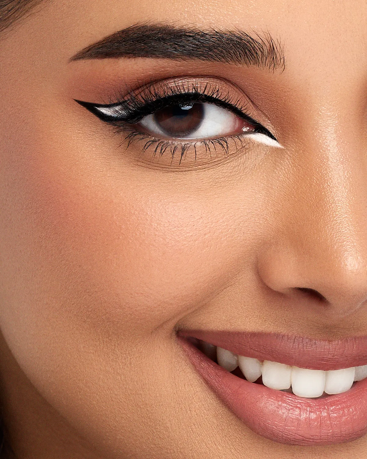 Mikyajy Eye Expert beauty photography by Aleksandar Pasaric